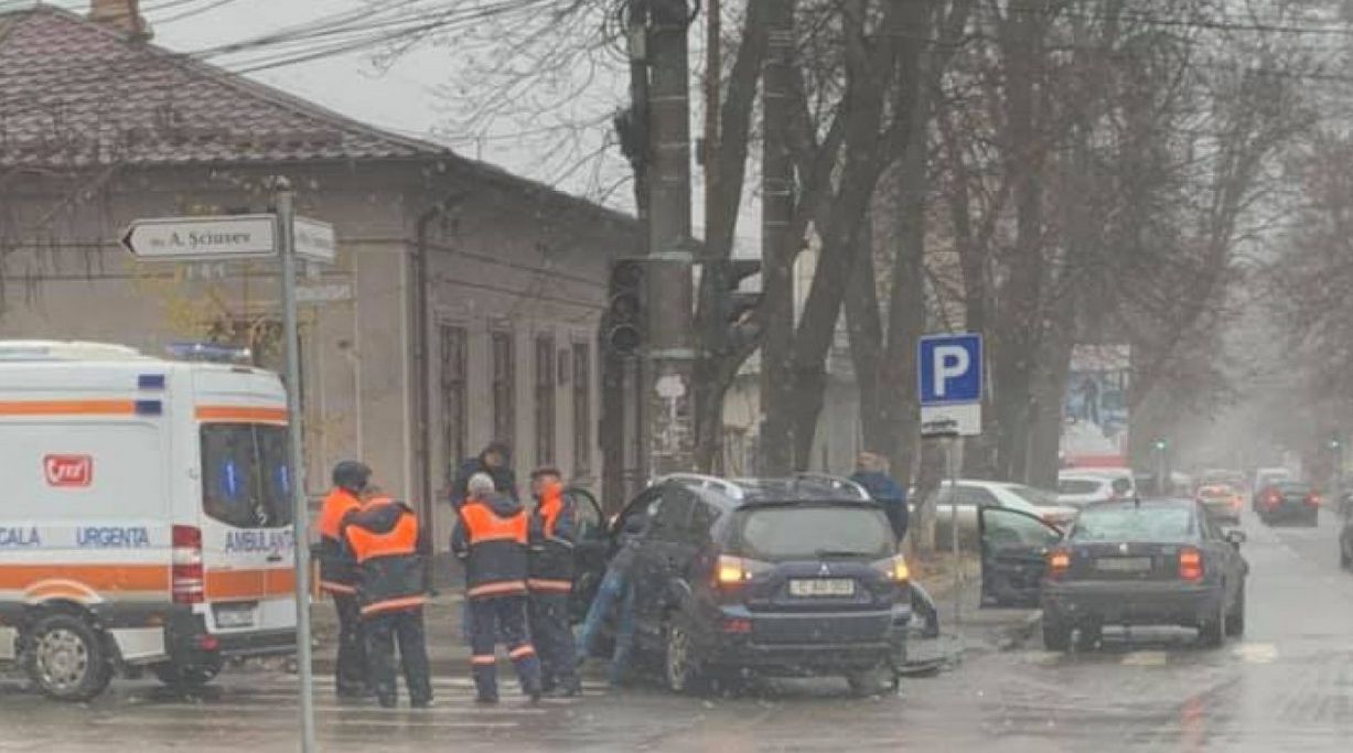 В столице произошло ДТП: 3 человека оказались в больнице