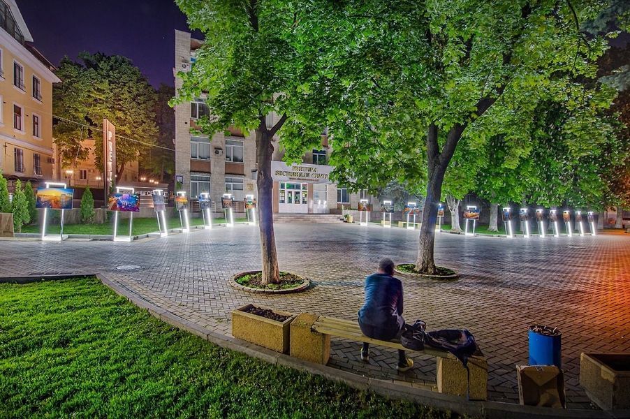 Открылась фотовыставка, посвященная центру Кишинева