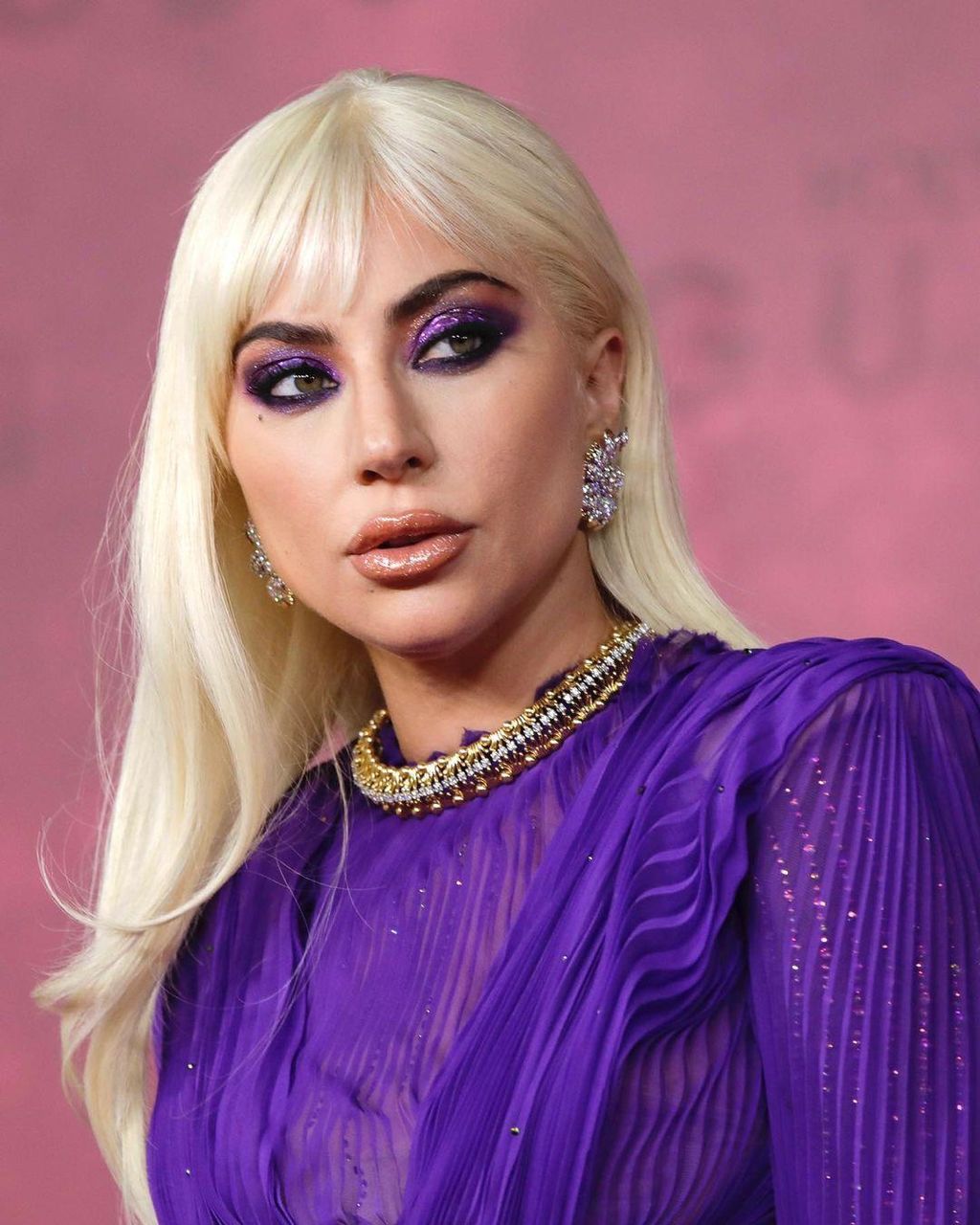Названы самые стильные звезды 2021 года по версии Vogue