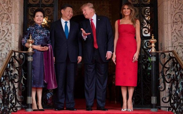 Во время ужина Трампа и Си Цзиньпин подали "томагавк по-сирийски"