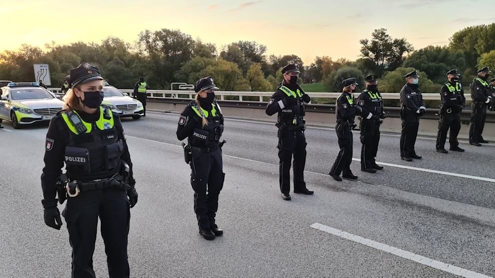 Во Франции и Германии армяне перекрыли дороги из-за ситуации в Нагорном Карабахе 3