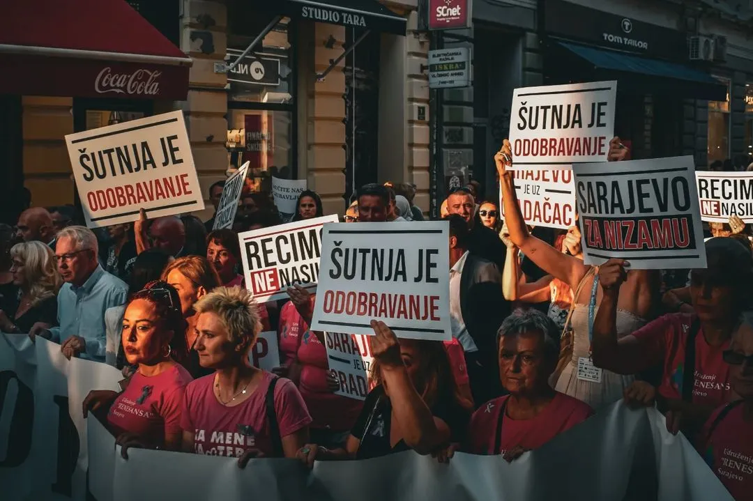 Босния шокирована убийством в прямом эфире в Instagram: люди протестуют