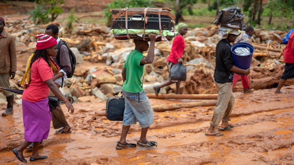 Число жертв циклона "Идаи" в Мозамбике выросло почти до 300 человек
