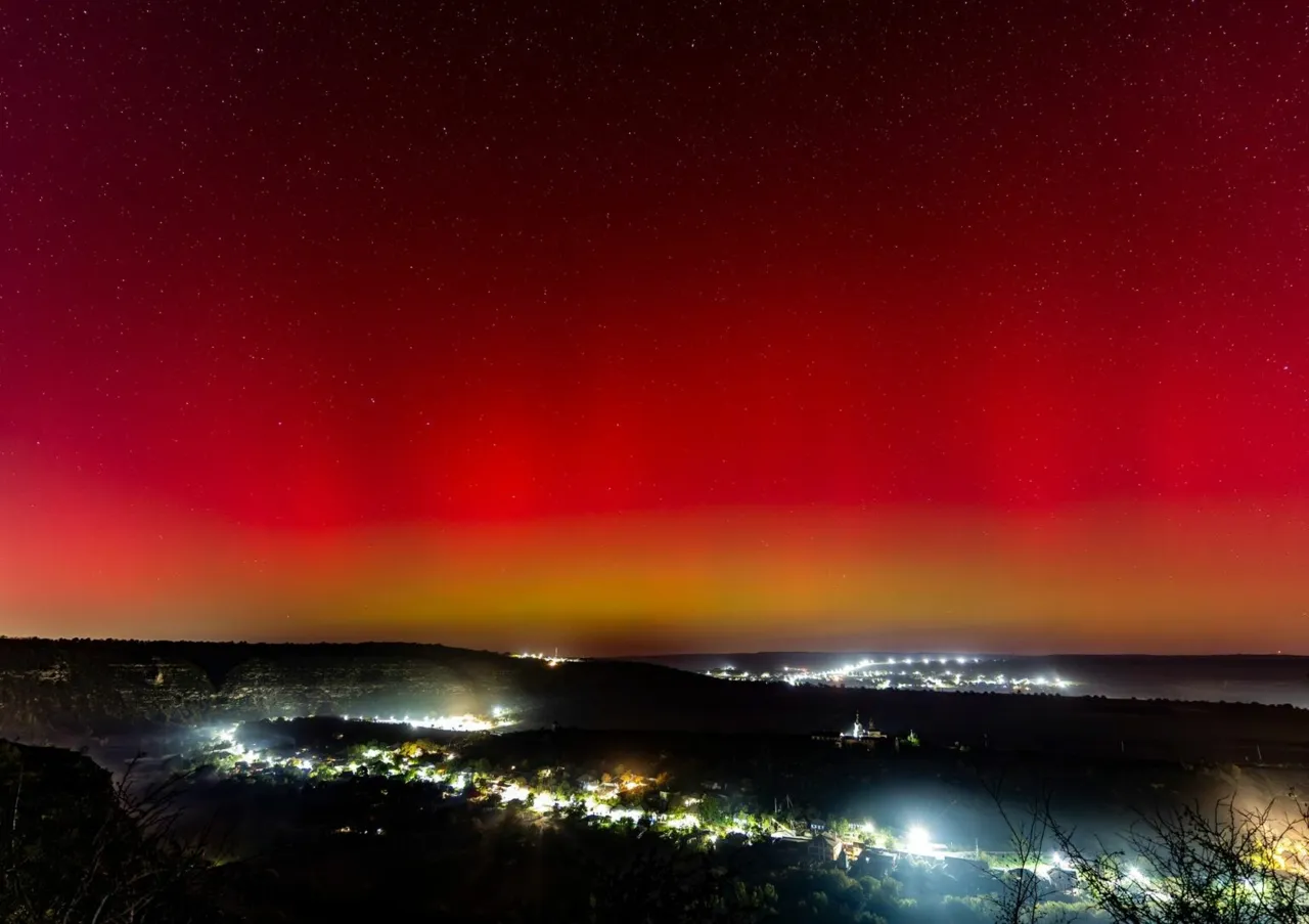 Aurora boreală, văzută în Republica Moldova