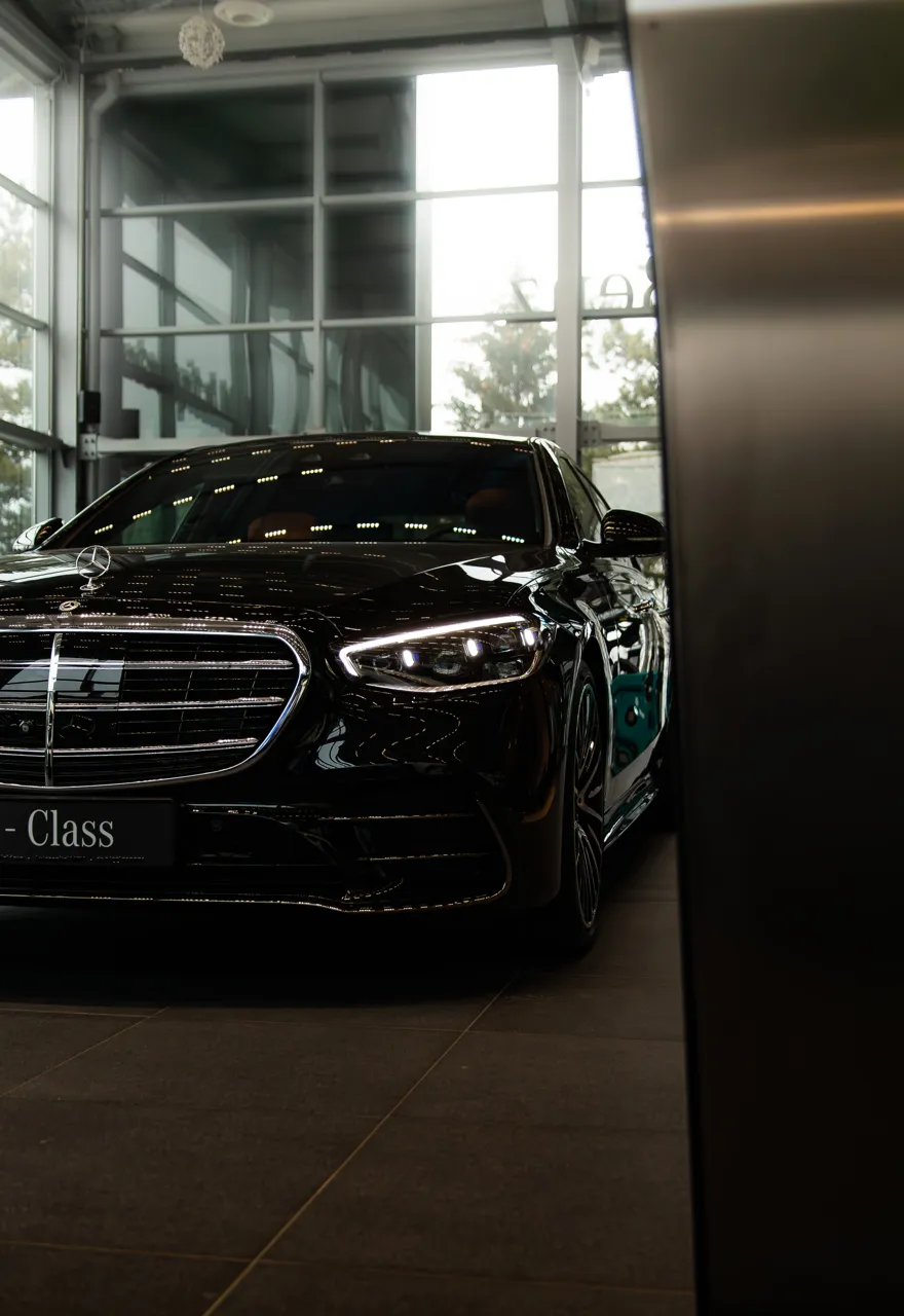 Mercedes-Benz S-Class: Роскошь, технологии и уникальное предложение