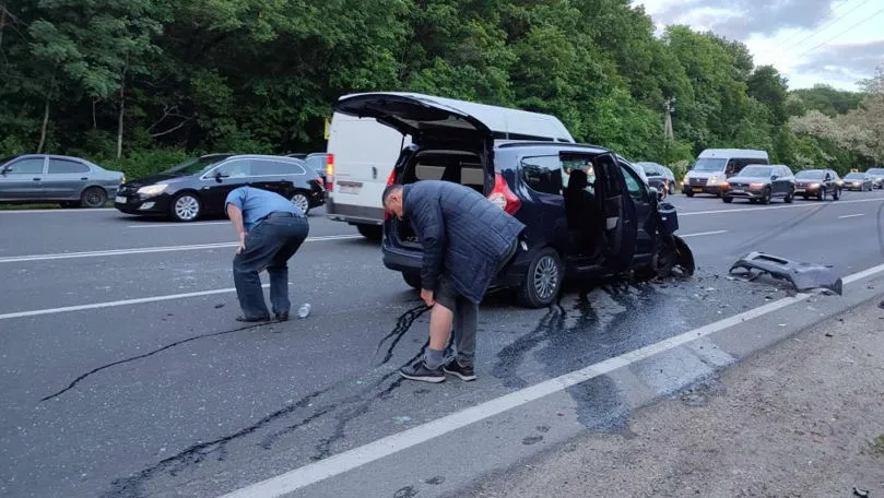 Возле Оргеева произошло ДТП: пострадали шесть человек