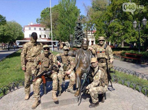 В Одессу прибыли нацгвардейцы и полицейские