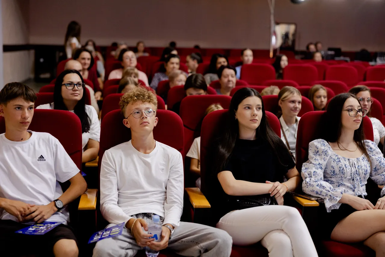 „Oameni și Poduri” la RAMxVarnița. Dialoguri care unesc malurile Nistrului