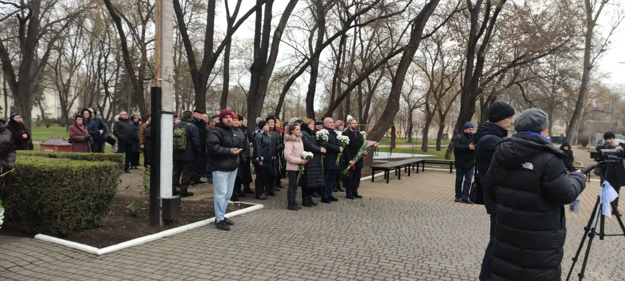 В Бельцах почтили память Владимира Высоцкого — сегодня 85 лет со дня рождения поэта