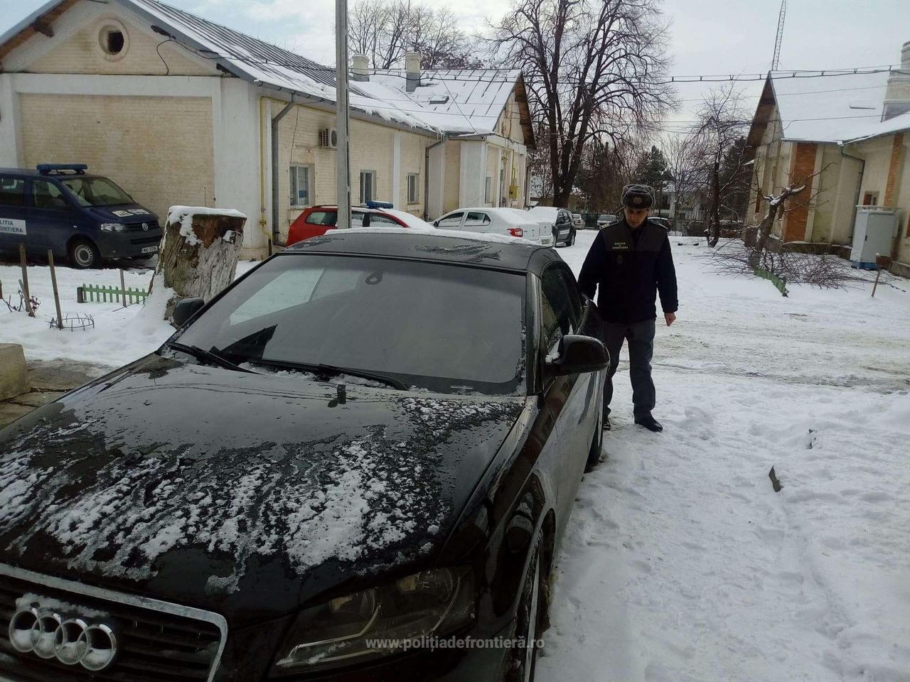 Румынские пограничники оставили молдаванку без Audi A3