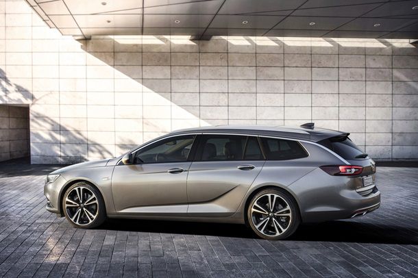 Opel показал самый большой универсал Insignia