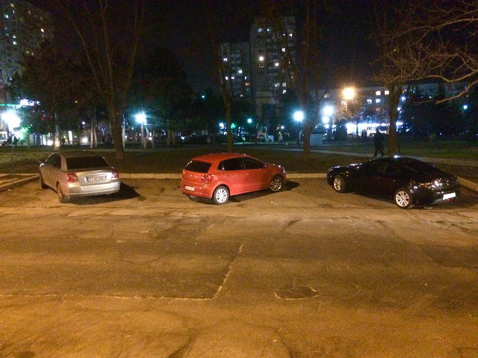 Поиск истинного автохама вызвал бурную дискуссию среди жителей Кишинева
