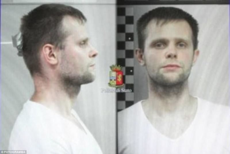 Fotomodel răpit pentru a fi vândut într-o licitație