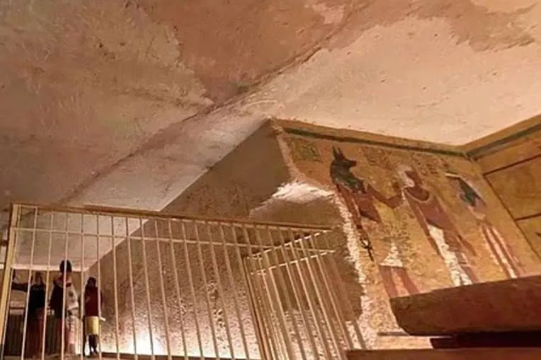 Mormântul lui Tutankhamon se află în pericol de prăbușire