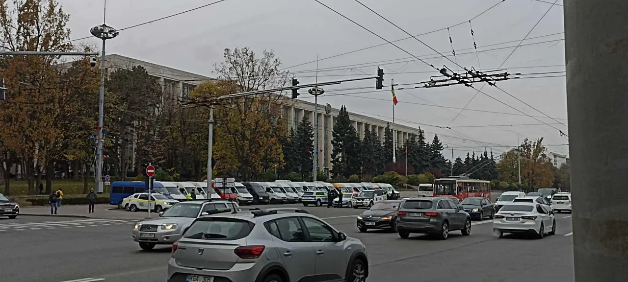 В центре Кишинева проходит протест перевозчиков
