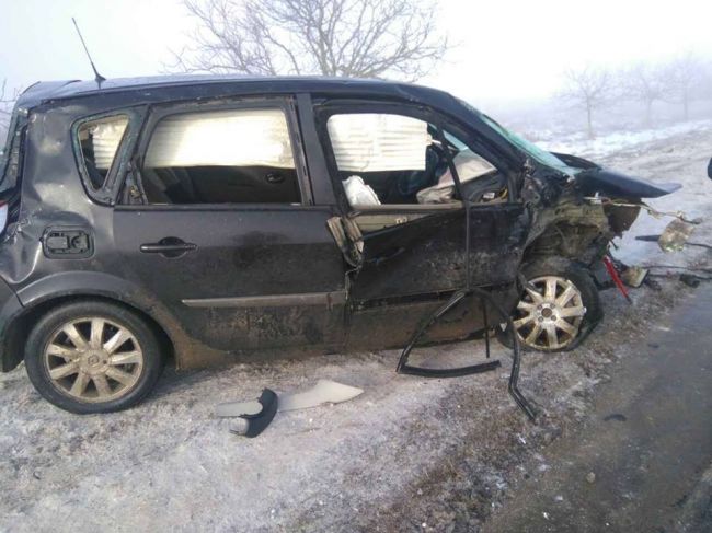 В ДТП на трассе Кишинев-Оргеев пострадали 3 человека и сгорел автомобиль