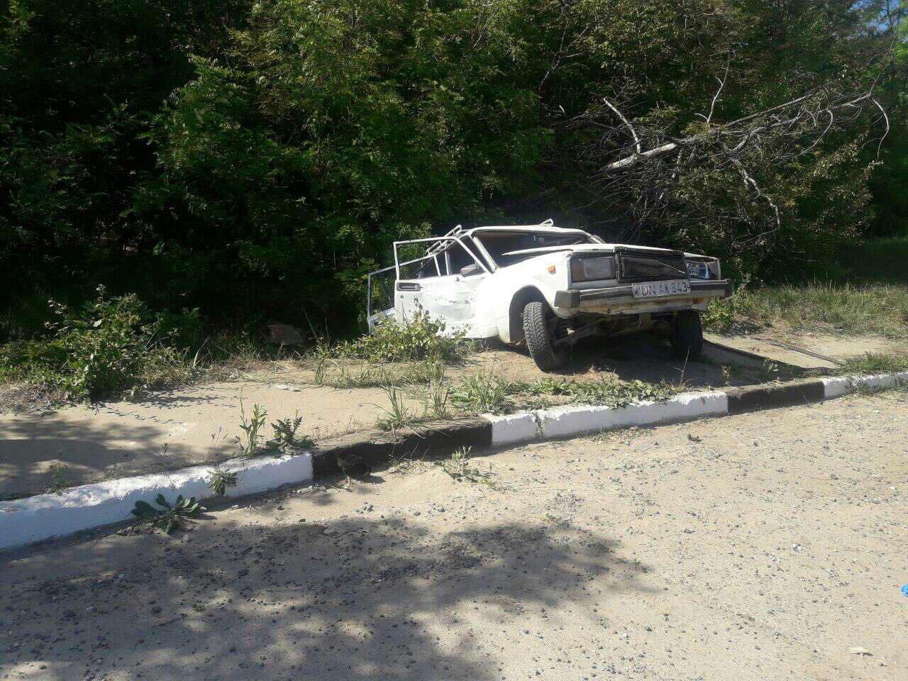 Автомобиль слетел в кювет на трассе Буковэц - Ниспорены, есть пострадавшая