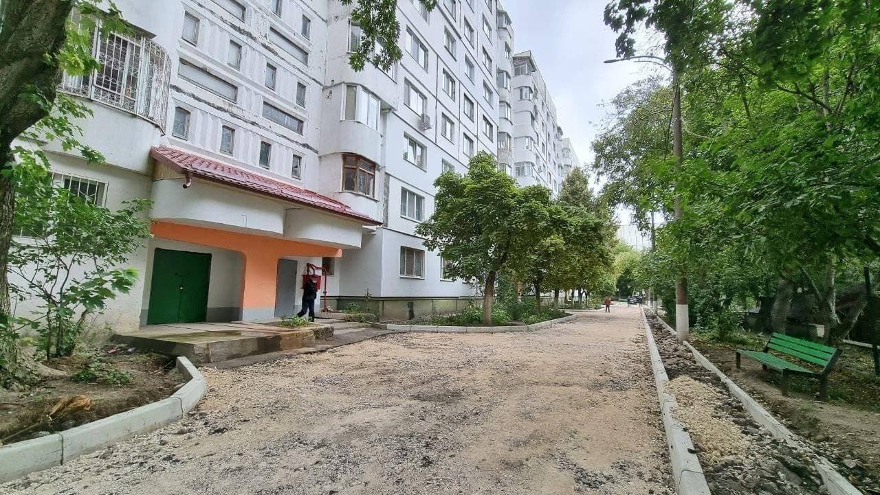В секторе Центр работы по обустройству дворов идут полным ходом