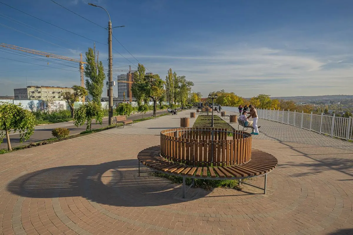 Terasa panoramică de pe strada Maria Dragan din Capitală, renovată