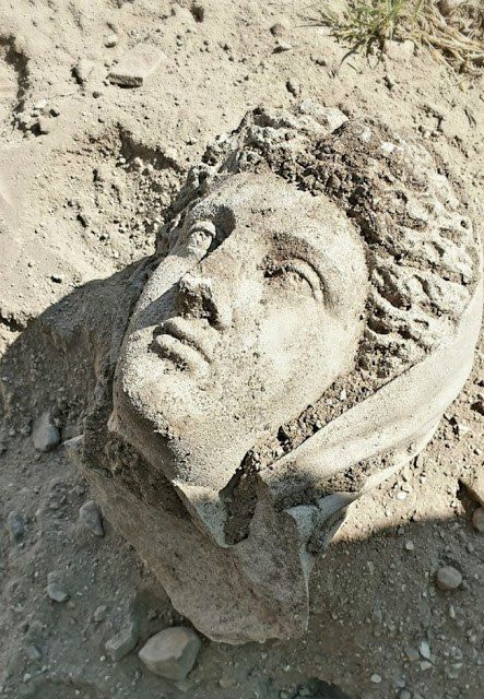 В Турции археологи обнаружили 1700-летнюю статую