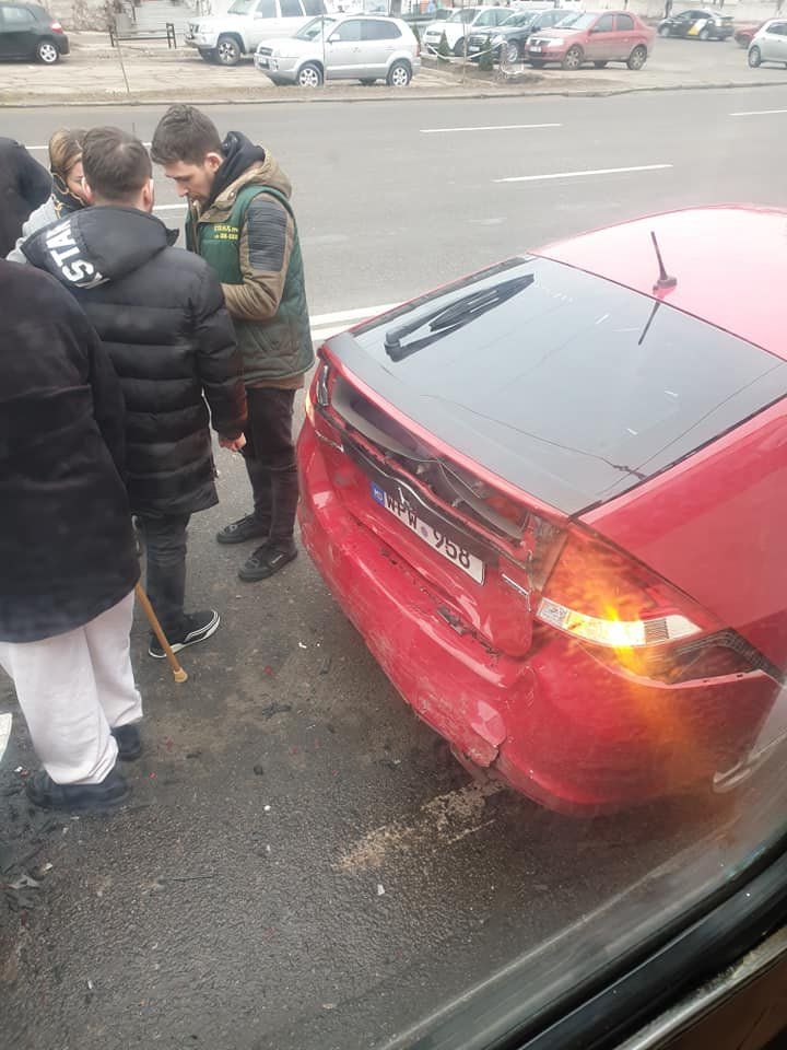 На Буюканах произошла цепная авария