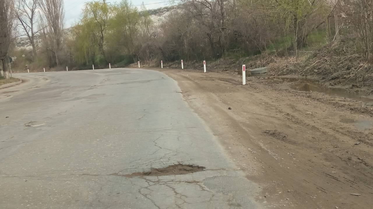 Чебан: Ситуация с состоянием дорог плачевная в городе и пригородах