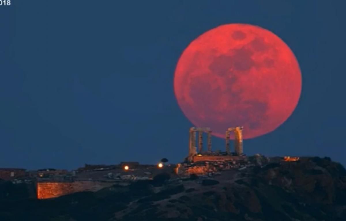 Prima Super Luna albastră sângerie din 2018. Imagini spectaculoase din lume