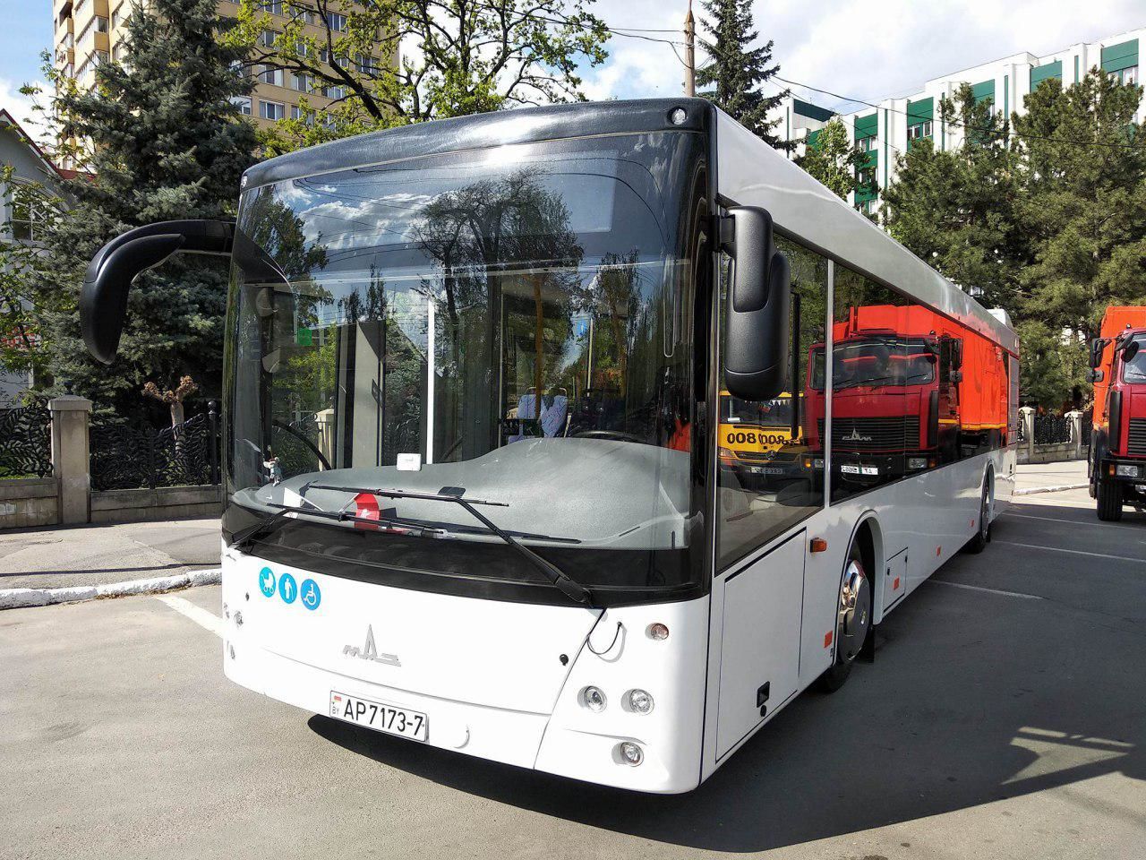 Молдова закупит несколько автобусов из Беларуси