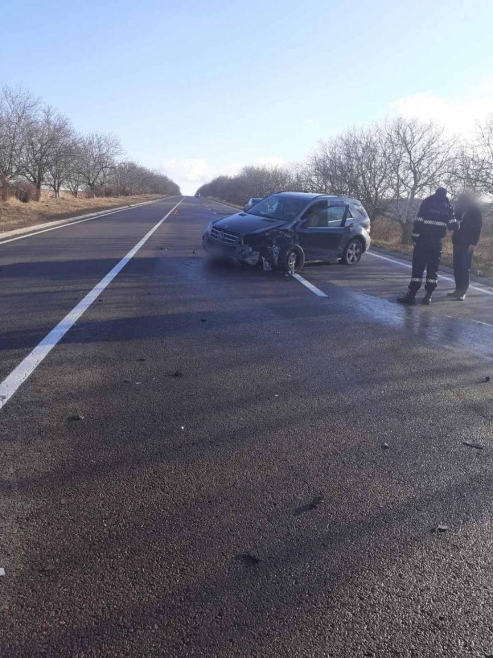 В Сорокском районе столкнулись три автомобиля: один из водителей доставлен в больницу