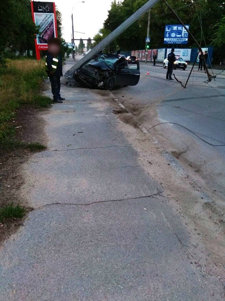 Молодая девушка госпитализирована после жуткого ДТП в столице