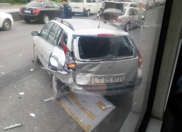 Accidentul de pe viaduct surprins de o cameră de bord