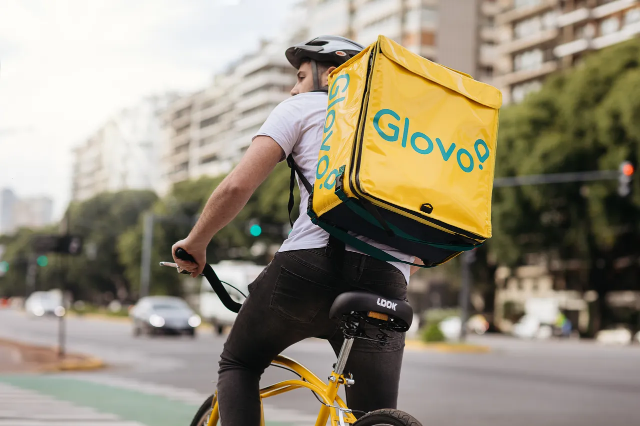 Glovo: Поможем пережить жару – быстрый заказ, не выходя из дома