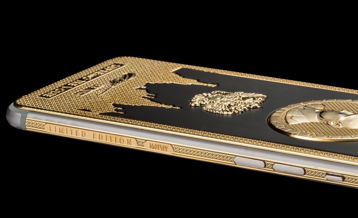 Ко дню рождения Путина сделали золотые iPhone 7