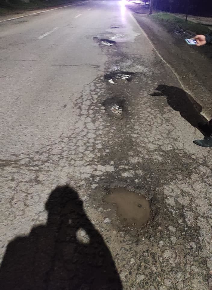 В Кишиневе автомобили проваливаются в ямы