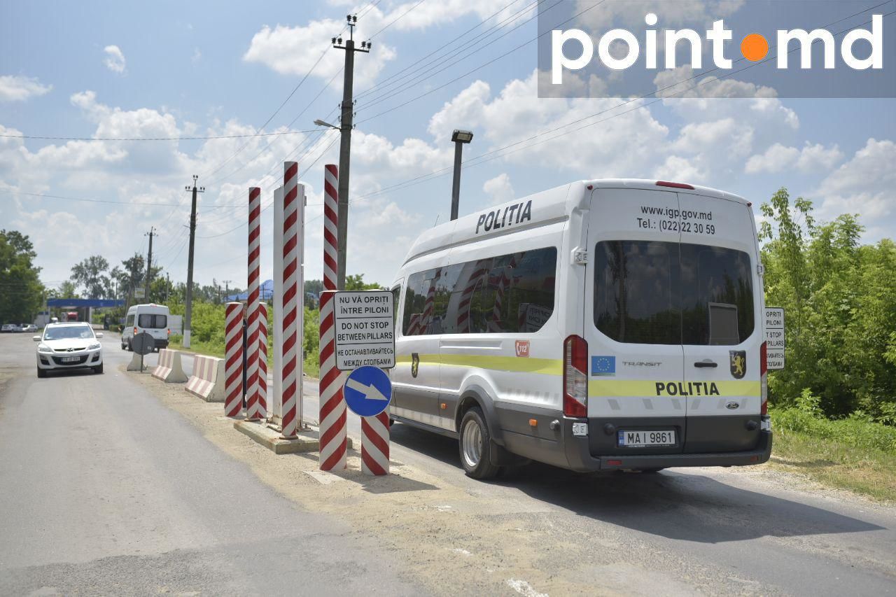Усатый на границе с Молдовой обратился к полиции