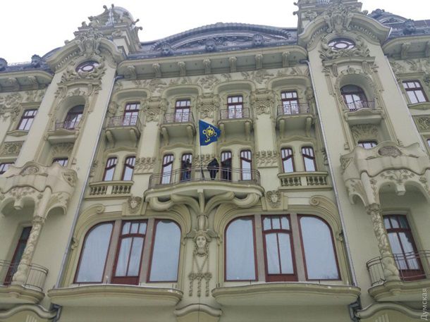 В Одессе "свободовцы" захватили гостиницу