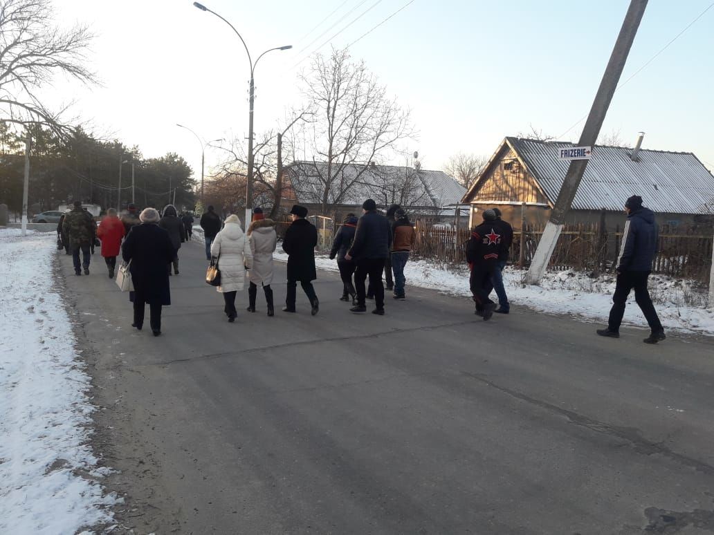 Жителей левого берега Днестра массово свозят на избирательные участки
