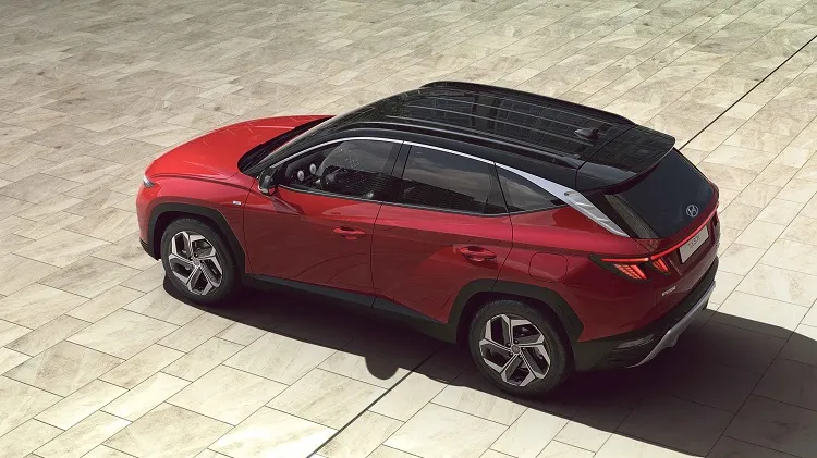 Секретный ингредиент яркого лета - красный Hyundai Tucson