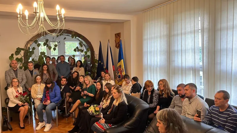 Санду провела в Праге встречу с представителями молдавской общественности