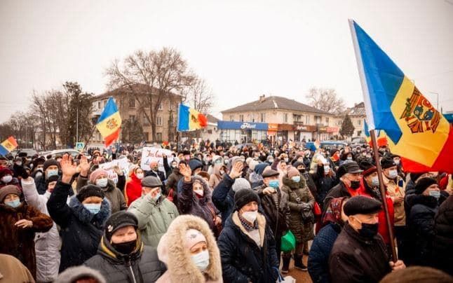 Жители Оргеева вышли на протест с требованием отставки правительства