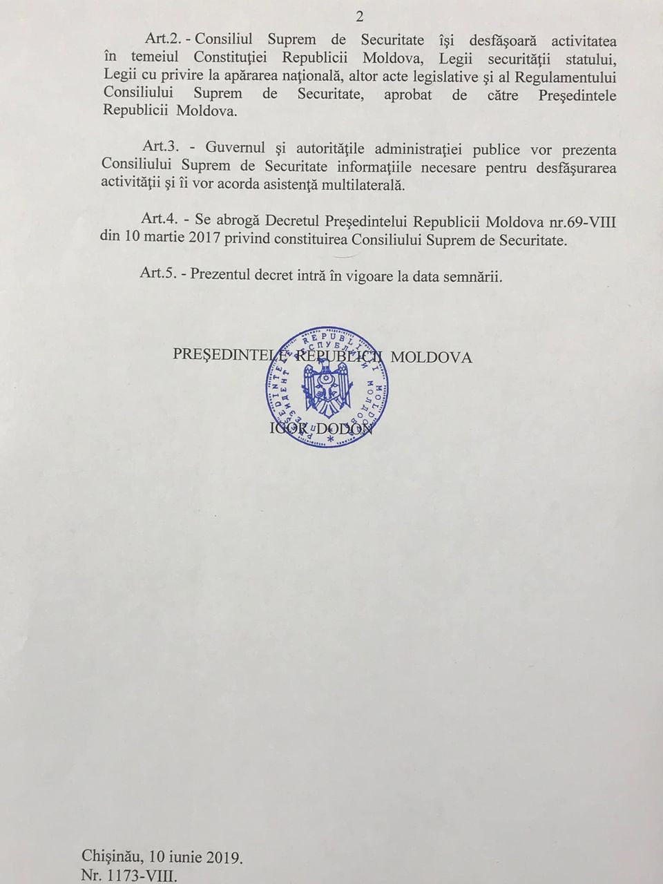 Додон созвал Высший совет безопасности и утвердил его состав