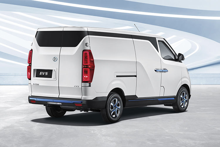 GBS: Baic EV5 full electric уже в Молдове