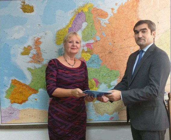 Замглавы МИДЕИ Лилиан Дарий  провел встречу с новым представителем ЮНИСЕФ