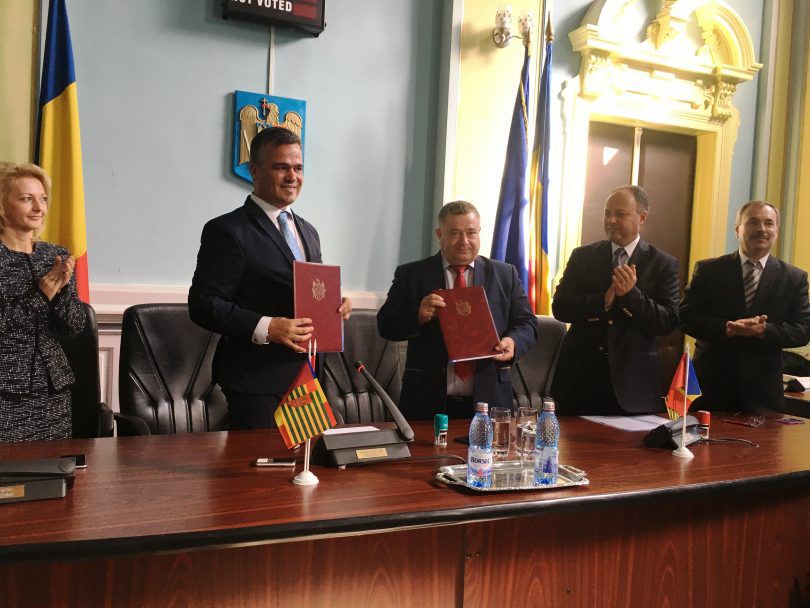 Raionul Ștefan Vodă s-a înfrățit cu județul Brașov