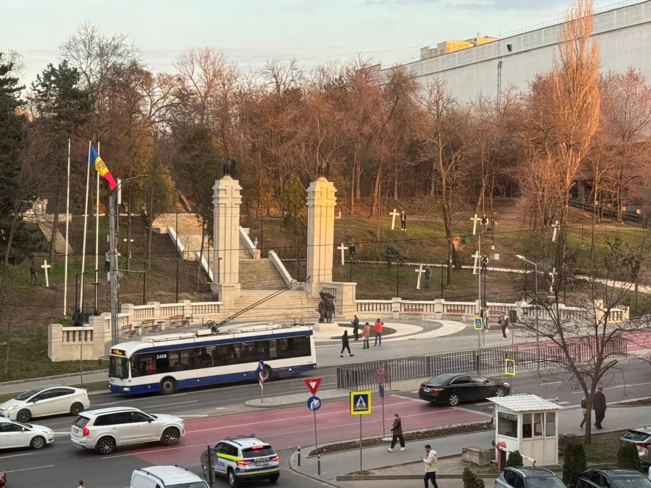 Primăria Chișinău inaugurează pe 27 martie Cimitirul Eroilor Români