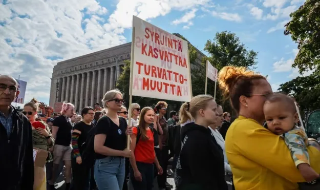 В Хельсинки прошла многотысячная демонстрация против расизма