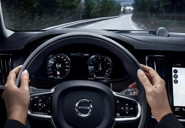 Volvo представила новый кроссовер