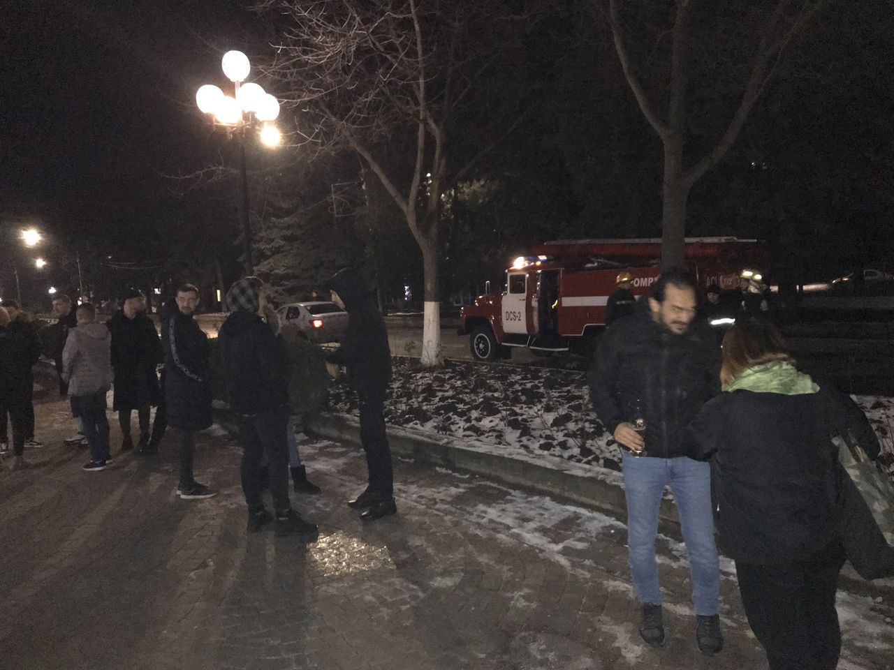 Посетителей ресторана в центре Бельц эвакуировали из-за угрозы пожара