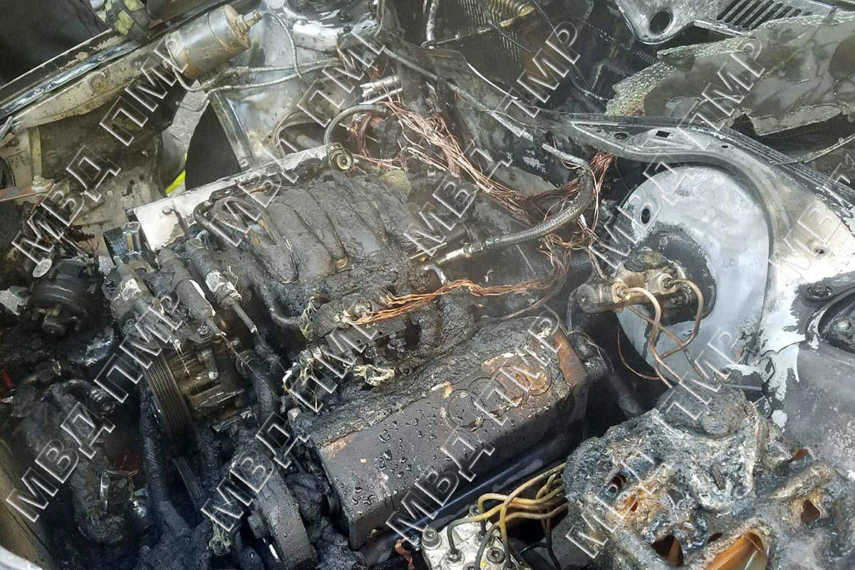 В Тирасполе загорелась на ходу Audi