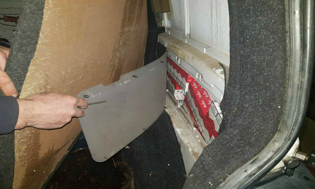 Житель Молдовы пытался вывезти из страны крупную партию сигарет